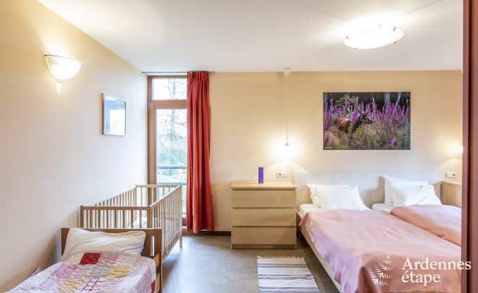 Grande maison de vacances � Vielsalm pour 22 personnes avec 10 chambres, salle de jeux, sauna et grand jardin