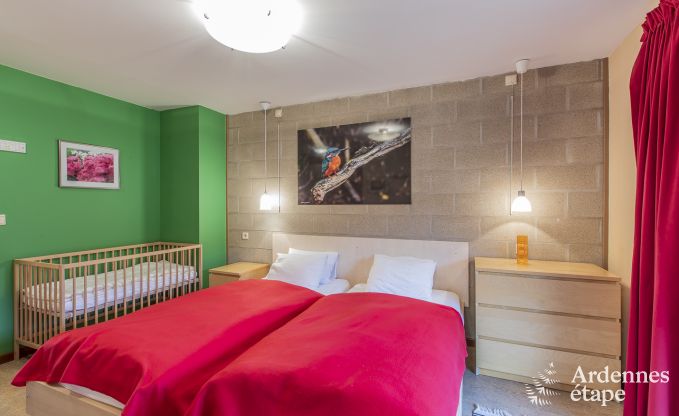 Grande maison de vacances � Vielsalm pour 22 personnes avec 10 chambres, salle de jeux, sauna et grand jardin