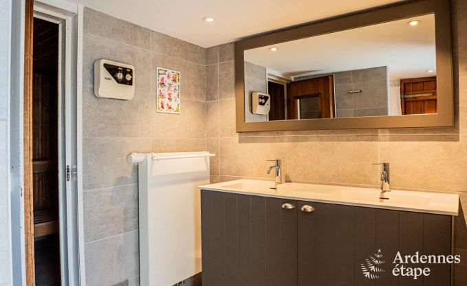 Villa de luxe � Vielsalm pour 20 personnes avec 7 chambres, piscine int�rieure, sauna et jardin priv�