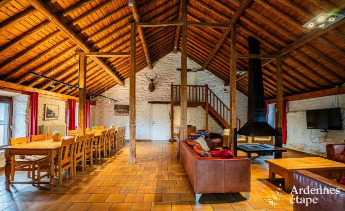 Villa de luxe � Vielsalm pour 20 personnes avec 7 chambres, piscine int�rieure, sauna et jardin priv�