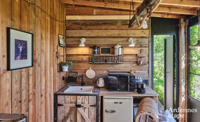 Tiny house romantique pour 2 personnes avec jacuzzi priv, pole  pellets et jardin  Vielsalm, Ardenne
