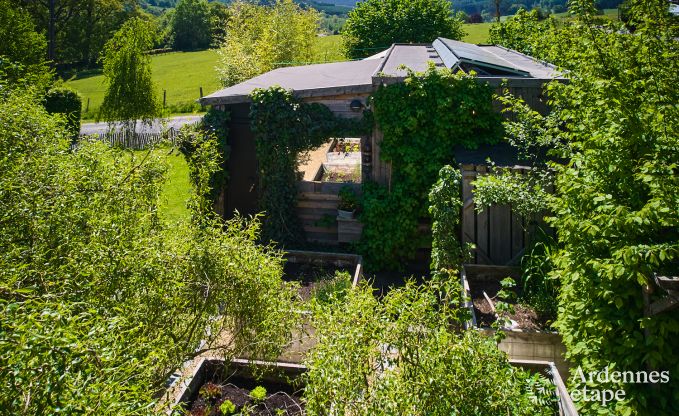 Tiny house romantique pour 2 personnes avec jacuzzi priv, pole  pellets et jardin  Vielsalm, Ardenne