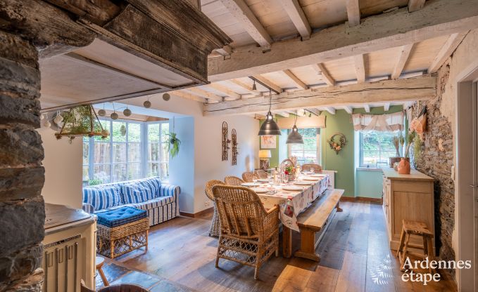 Maison de vacances � Vielsalm avec 5 chambres, salle de jeux, jardin priv� et capacit� pour 11 personnes