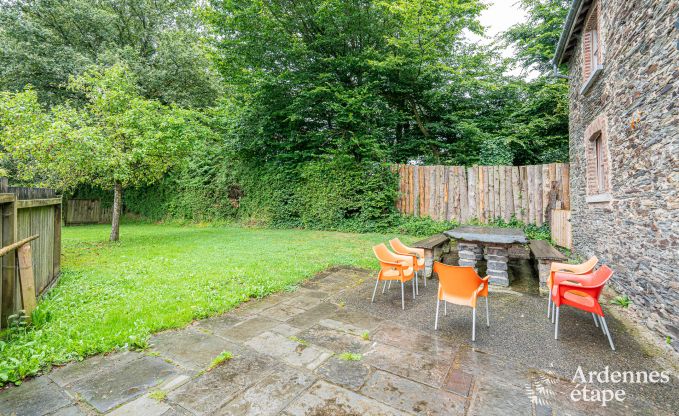 Maison de vacances � Vielsalm avec 5 chambres, salle de jeux, jardin priv� et capacit� pour 11 personnes