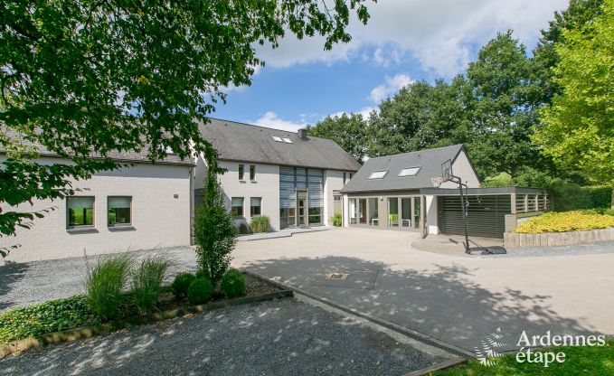 Maison de vacances � Vielsalm pour 24 personnes en Ardenne