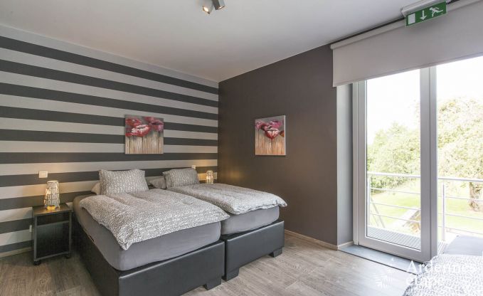 Villa de Luxe � Vielsalm pour 21 personnes en Ardenne