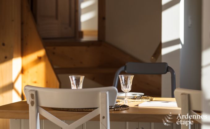 Maison de vacances confortable avec jardin priv� � pittoresque Vierves-sur-Viroin pour 4 personnes