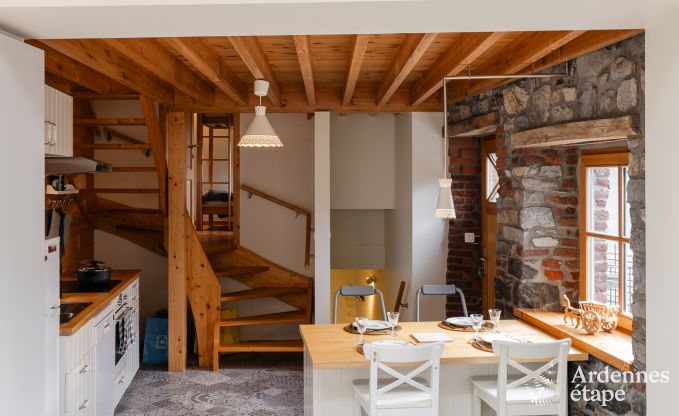 Maison de vacances confortable avec jardin priv� � pittoresque Vierves-sur-Viroin pour 4 personnes