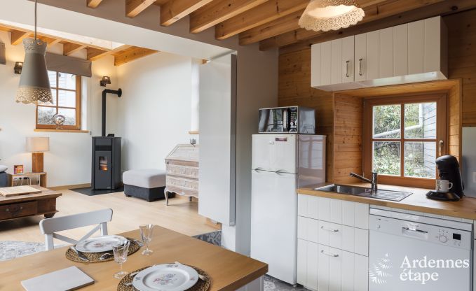 Maison de vacances confortable avec jardin priv� � pittoresque Vierves-sur-Viroin pour 4 personnes