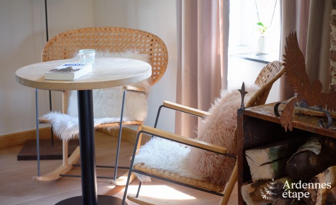 Maison de vacances confortable pour 10 personnes � Villers-en-Fagne avec sauna, jacuzzi, piscine et po�le � bois