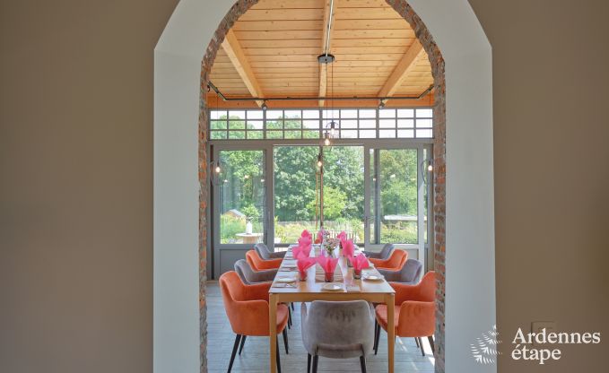 Maison de vacances confortable pour 10 personnes � Villers-en-Fagne avec sauna, jacuzzi, piscine et po�le � bois