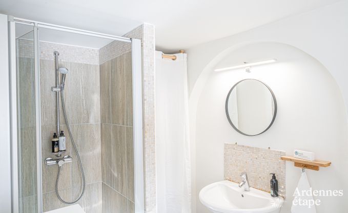 Sjour inoubliable  Villers-en-Fagne : Maison de vacances avec sauna, jacuzzi, piscine et vue imprenable en Ardenne