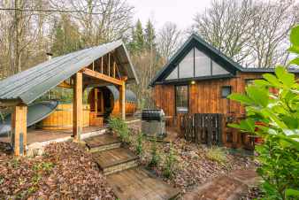 Chalet confortable pour 4 personnes  Viroinval en Ardenne : dtente et nature assures