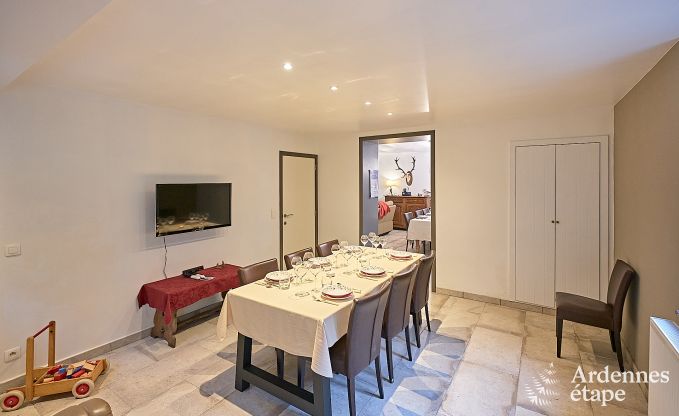 Maison de vacances  Viroinval pour 15 personnes en Ardenne