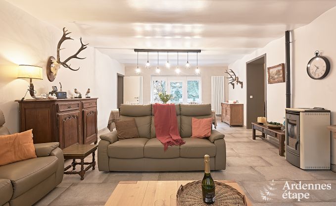 Maison de vacances  Viroinval pour 15 personnes en Ardenne