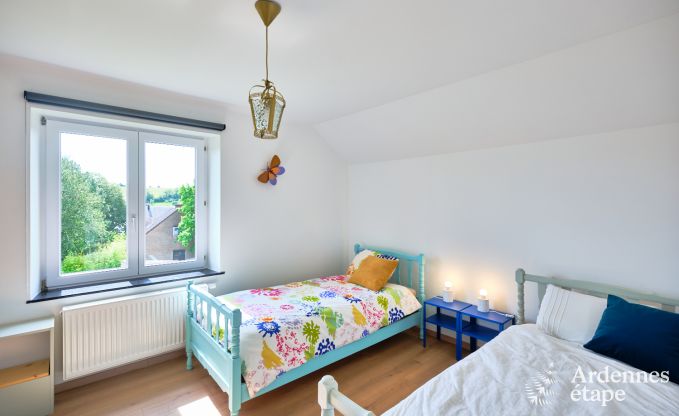 Maison de vacances pour 6 personnes � Virton avec 3 chambres, sauna, poele � bois, piscine ext�rieure et terrasse priv�e