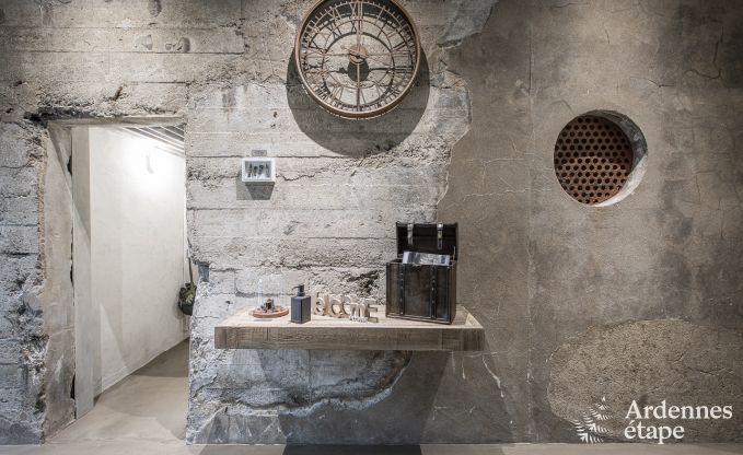 G�te insolite � Vis� pour 5 personnes en Ardenne