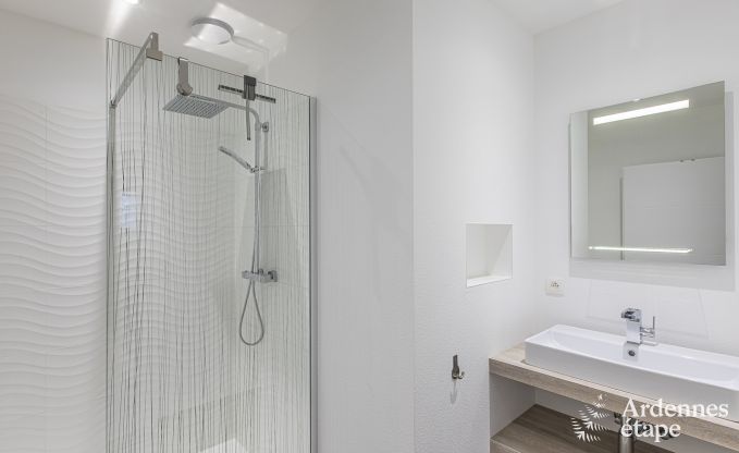 G�te insolite � Vis� pour 5 personnes en Ardenne