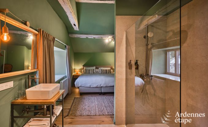 Maison de ma�tre de luxe � Vresse-sur-Semois pour 19 personnes avec piscine et vue � couper le souffle