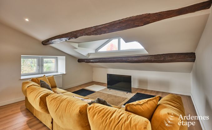 Maison de ma�tre de luxe � Vresse-sur-Semois pour 19 personnes avec piscine et vue � couper le souffle