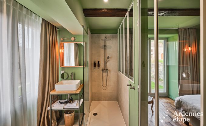 Maison de ma�tre de luxe � Vresse-sur-Semois pour 19 personnes avec piscine et vue � couper le souffle