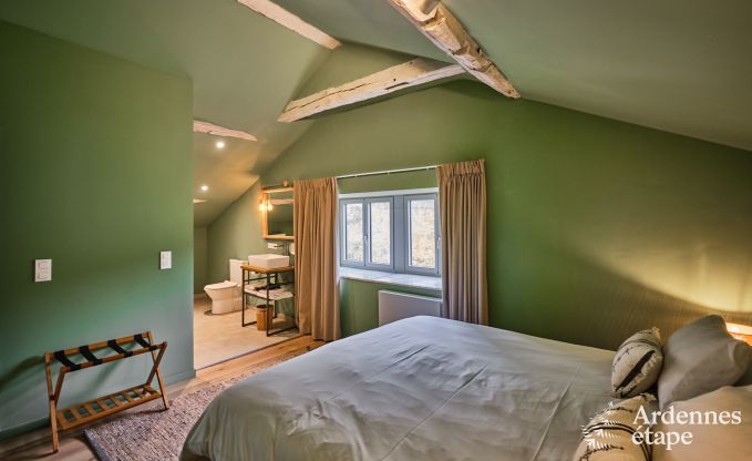 Maison de ma�tre de luxe � Vresse-sur-Semois pour 19 personnes avec piscine et vue � couper le souffle