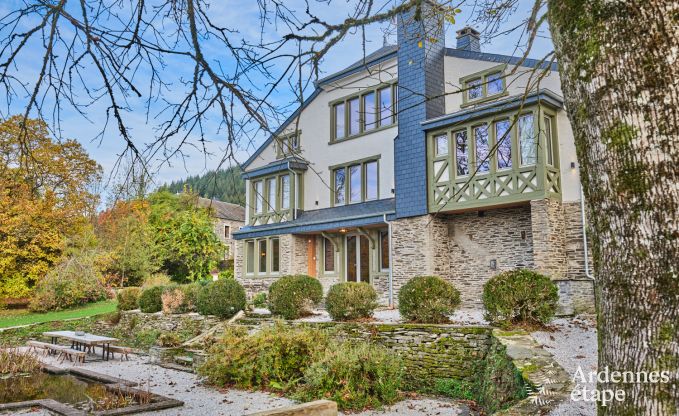 Maison de ma�tre de luxe � Vresse-sur-Semois pour 19 personnes avec piscine et vue � couper le souffle