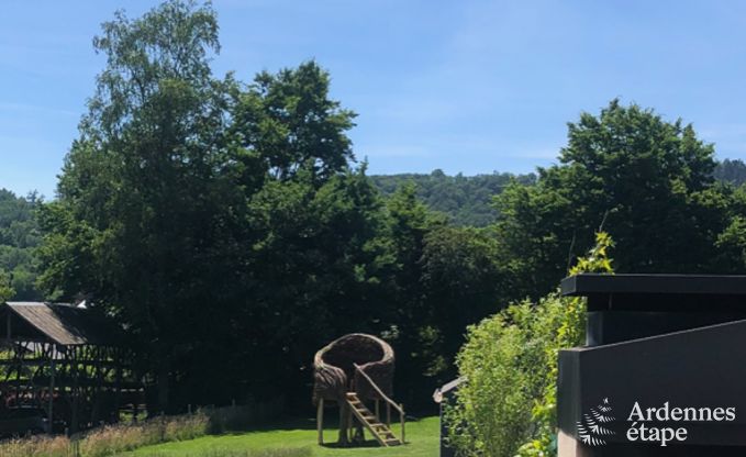 Maison de vacances � Vresse sur Semois pour 14 personnes en Ardenne