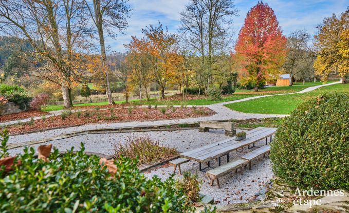 Maison de ma�tre avec piscine ext�rieure chauff�e � Vresse-sur-Semois pour 15 personnes