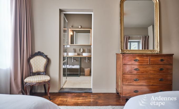 Maison de ma�tre avec piscine ext�rieure chauff�e � Vresse-sur-Semois pour 15 personnes