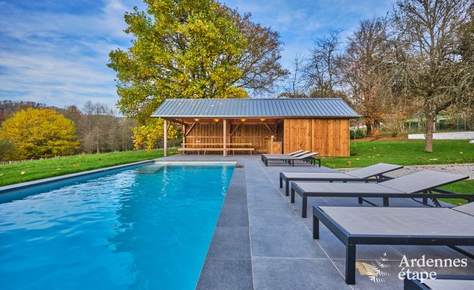 Maison de ma�tre avec piscine ext�rieure chauff�e � Vresse-sur-Semois pour 15 personnes