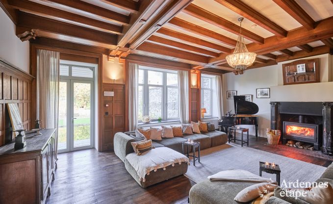 Maison de ma�tre avec piscine ext�rieure chauff�e � Vresse-sur-Semois pour 15 personnes
