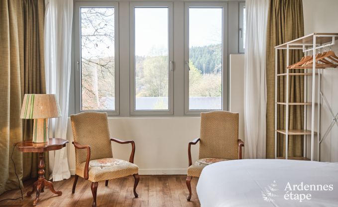 Maison de ma�tre avec piscine ext�rieure chauff�e � Vresse-sur-Semois pour 15 personnes