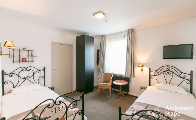 Maison de vacances � Bi�vre pour 21 personnes en Ardenne