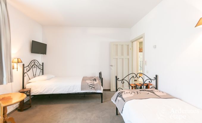 Maison de vacances � Bi�vre pour 21 personnes en Ardenne