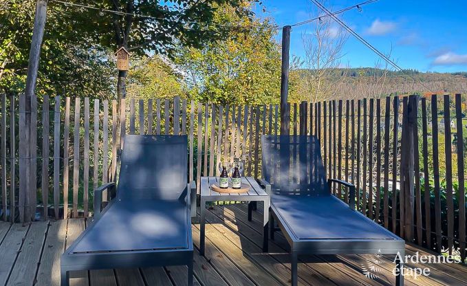 Maison de vacances de plain pied � Vresse-sur-Semois : terrasse avec vue, id�ale pour un couple avec enfants