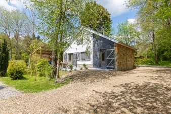 Maison de vacances confortable à la décoration soignée à Waimes