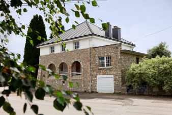 Maison de campagne spacieuse pour 12 pers. à Waimes, chien admis