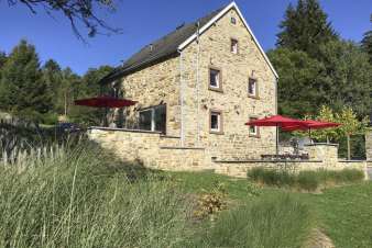 Maison de vacances dans un environnement calme et un cadre enchanteur à Waimes
