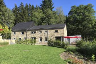 Ancien moulin dans un environnement calme et un cadre enchanteur à Waimes