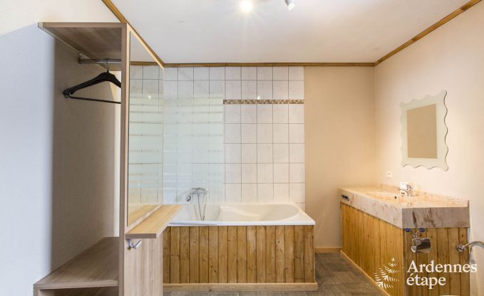 Maison de vacances � Waimes pour 24 personnes en Ardenne