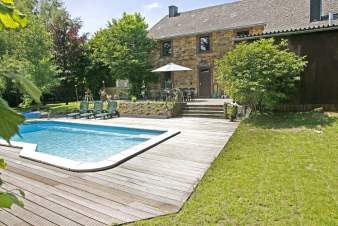 Magnifique et spacieuse villa de 12 personnes à louer à Waimes