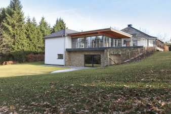 Gîte de vacances 4 étoiles pour 14 personnes avec jacuzzi/sauna à Waimes