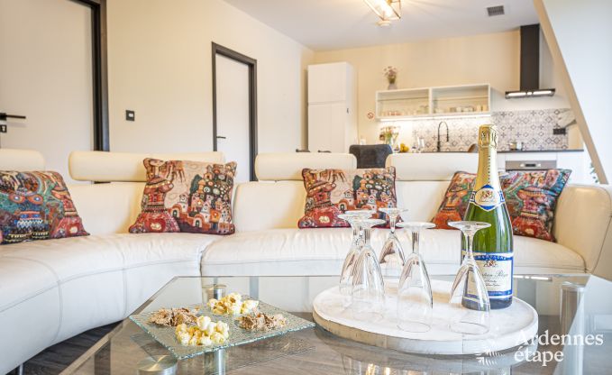 Maison de vacances  Walcourt, Ardenne, 6 personnes, 3 chambres, piscine extrieure, jardin commun, quipements modernes