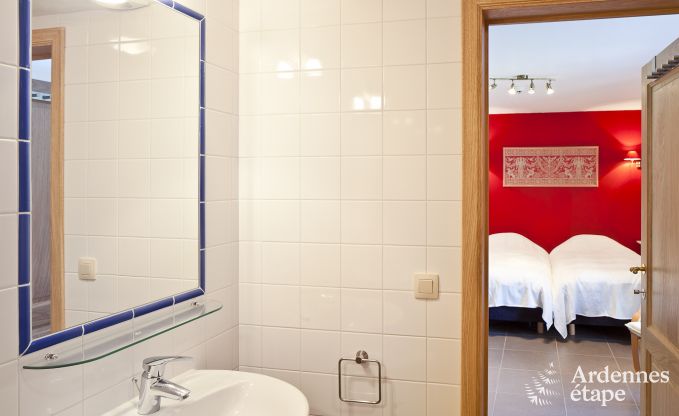 Ch�teau � Waremme pour 10/11 personnes en Ardenne