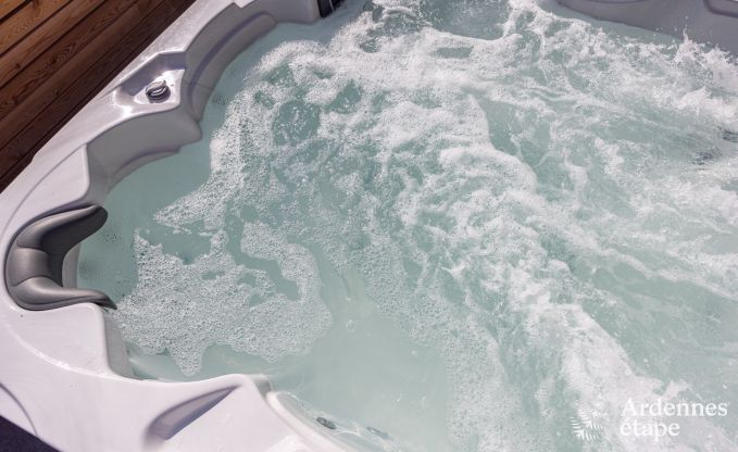 Maison confortable  Welkenraedt pour 6 personnes avec jacuzzi, quipements de jeux et jardin priv