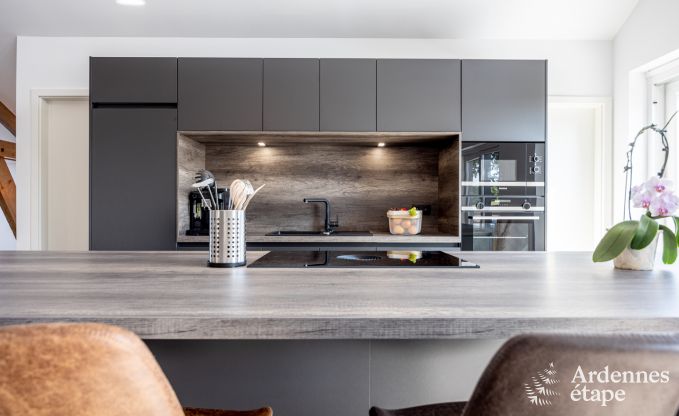 Maison confortable  Welkenraedt pour 6 personnes avec jacuzzi, quipements de jeux et jardin priv