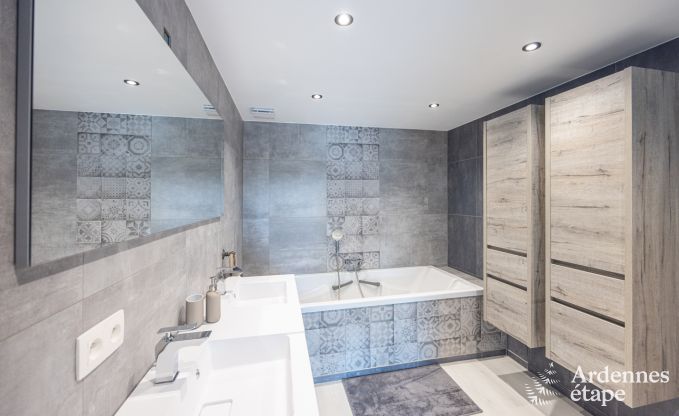 Maison confortable  Welkenraedt pour 6 personnes avec jacuzzi, quipements de jeux et jardin priv